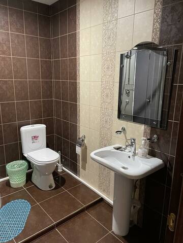 Фото номера Номер улучшенный с 1 двуспальной кроватью Гостиница Чёрная жемчужина г. Смоленск 10
